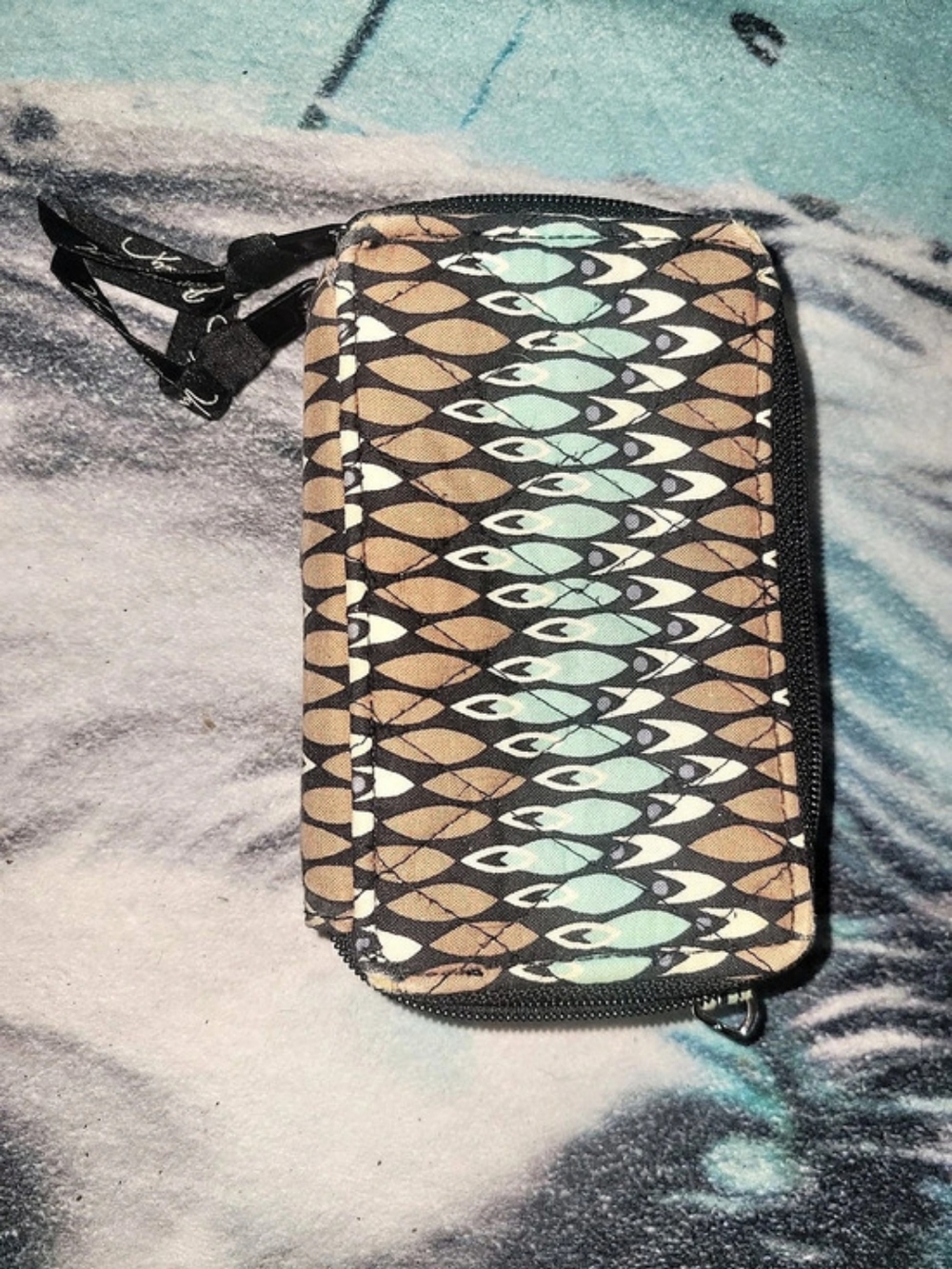 Vera Bradley Geometric Wristlet Cosmetic Case in Black & Green